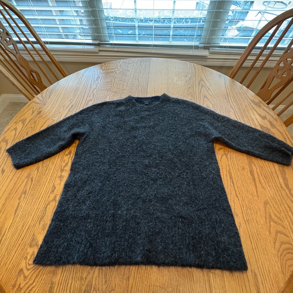 J. Crew Charcoal Grey Alpaca Crewneck Sweater XS UltraLight Soft Fuzzy Oversize